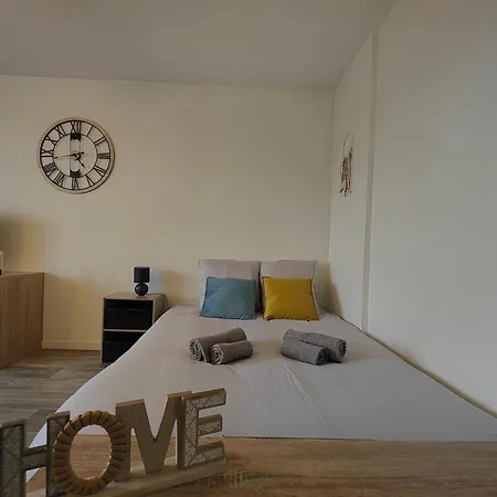 Belle Vue Des Erables - Balcon Et Gare *