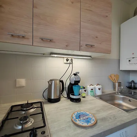 Belle Vue Des Erables - Balcon Et Gare Виши