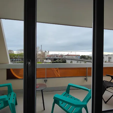 Belle Vue Des Erables - Balcon Et Gare *