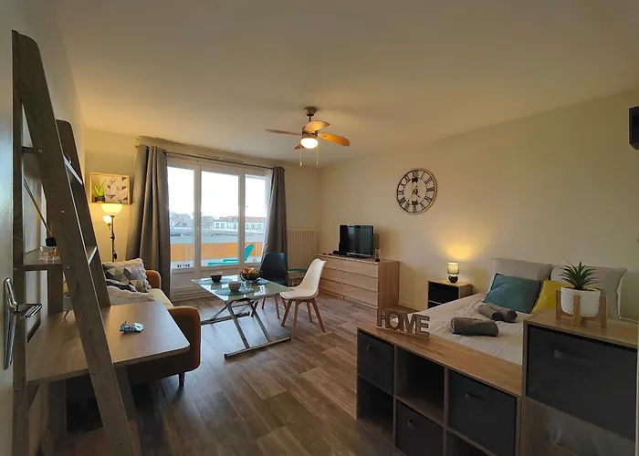 Belle Vue Des Erables - Balcon Et Gare Апартаменты *